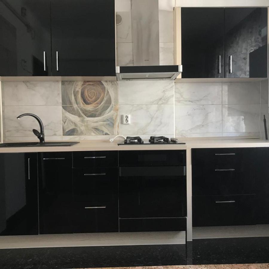 קריובה Black&White Studio Ultracentral מראה חיצוני תמונה